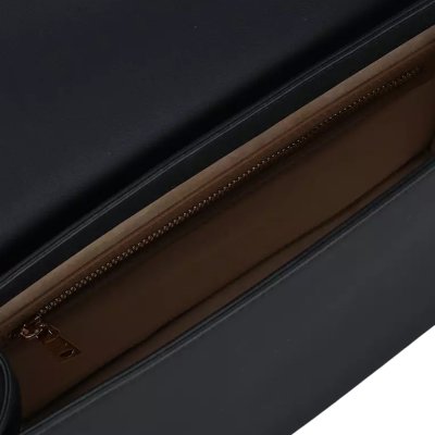 THE BOLD LOVE HANDBAG